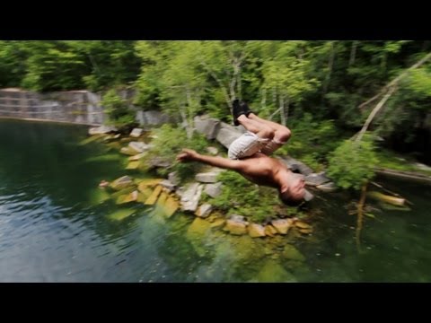 Vermont Cliff Jumping : Dorset Quarry