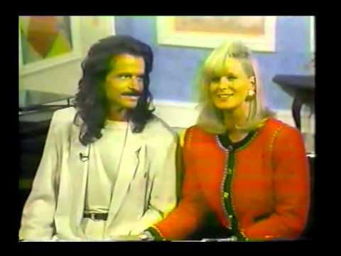 1992 Linda Evans and Yanni