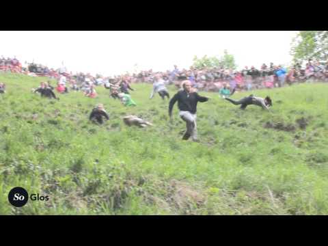 Gloucestershire Cheese Rolling 2015