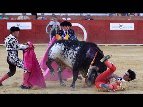 Victor Barrio Dies After Bull Gores Him In The Chest Live On TV