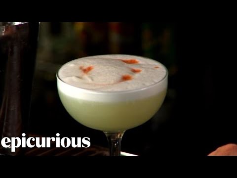 How to Make a Pisco Sour Cocktail