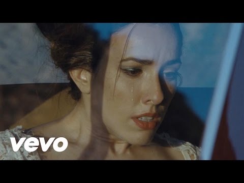 The Last Shadow Puppets - Aviation (Official Video)