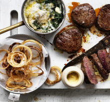 Best steak: Serve with creamed spinach and crispy onion!