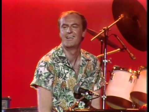 Peter Allen - I Go To Rio