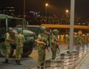 Turkish soldiers block Istanbul's Bosphorus Bridge.