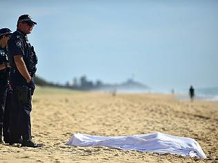 steve Halgryn body on Warana beach - Photo Sunshine coast daily