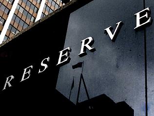 03/07/2001 FEATURES: Generic of Reserve Bank of Australia on Martin Place, Sydney.