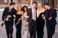 This undated publicity picture shows (L-R) David Schwimmer, Jennifer Aniston, Courteney Cox, Matthew Perry, Lisa Kudrow ...