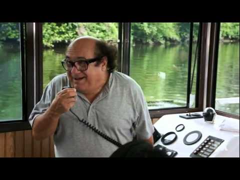 Frank Reynolds: Tour Guide