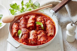 Italian-style beef rolls in tomato and basil sauce