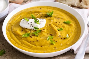 Quick carrot and lentil soup