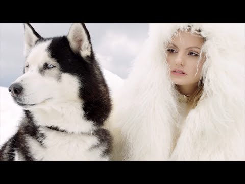 Alexandra Stan - Ecoute (feat. Havana) | Official Music Video