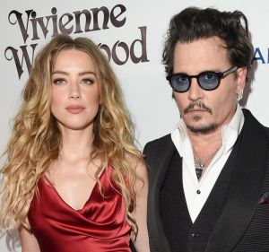 Amber Heard and Johnny Depp will settle their divorce case.