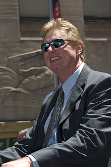 Steve Carlton - 2008 All Star Game Red Carpet Parade.jpg