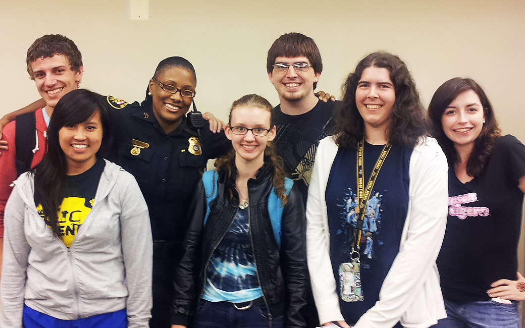 officer kia williams with students