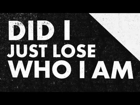 Silverstein - Stand Amid The Roar (Lyric Video)