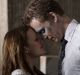 Tom Hiddleston as the cool observer Laing with the pregnant Helen (Elisabeth Moss), who is from the lower floors, in ...