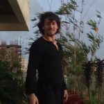 A tired Tiger Shroff crash landing at the balcony of his stupendous flat is quite WICKED! - watch video