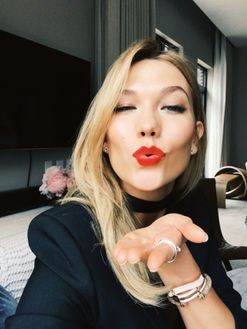 Karlie Kloss on taking the perfect selfie