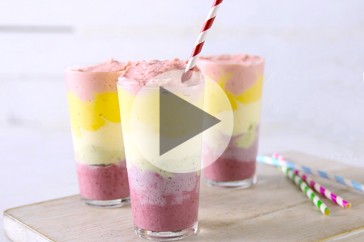 How to make vibrant rainbow smoothies