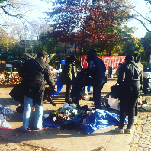 The #Brooklyn #FreeStore is today and every Friday at Lafayette & Marcy in #BedStuy 1 block from the Bedford G train noon-dusk promoting #communityautonomy through #mutualaid #anarchy & #gifteconomy - #freeganism #BrooklynFreeStore #anarquia...