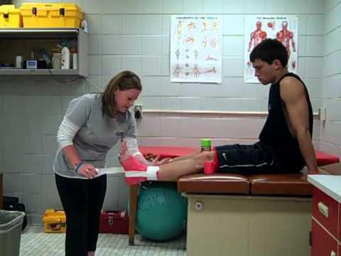 How to Properly Tape an Ankle - ACMC Sports Medicine