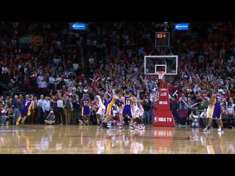 Steve Blake Sinks the Game-Winner in Houston