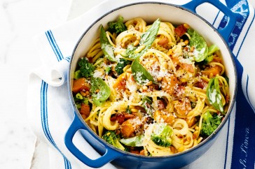 15 pasta hack dishes everyone should know