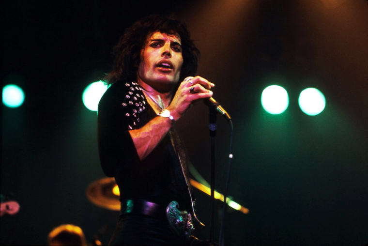 QUEEN, LIVE 1975, NEIL ZLOZOWER.Photo Credit: NEIL ZLOZOWER/ATLASICONS.COM