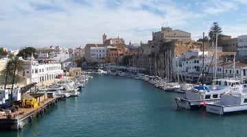 Vuelos baratos a Menorca