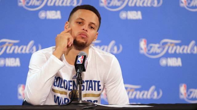 Warriors’ Stephen Curry ‘Will Most Likely Stand’ During National Anthem