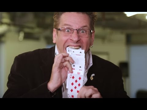 World Champion Magician Shawn Farquhar Teaches Us A Simple Card Trick