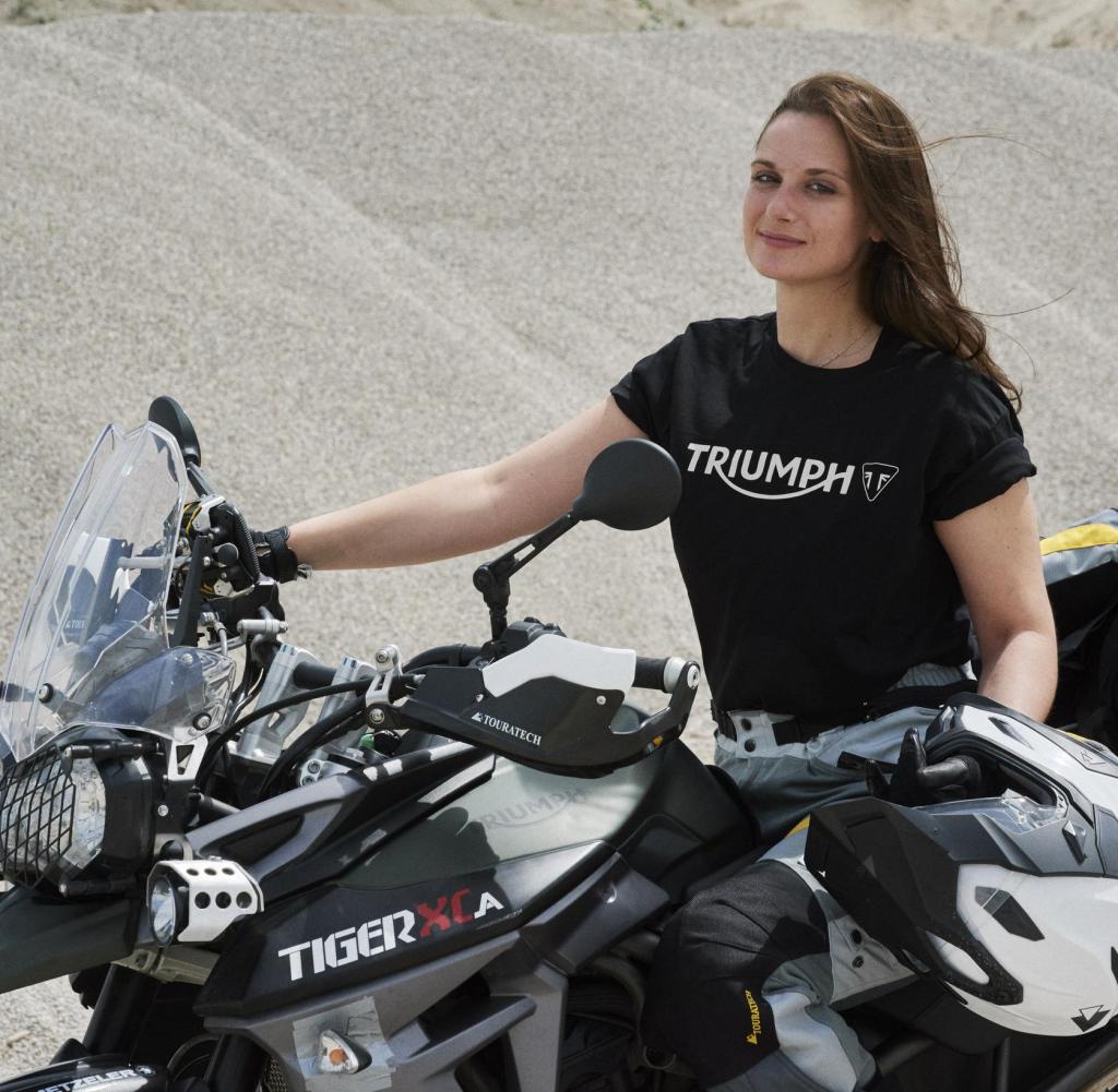 Lea Rieck, Münchnerin, die mit dem Motorrad auf Weltreise ist