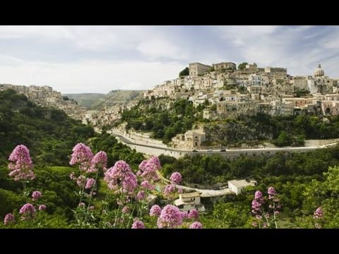 Visit Ragusa in Sicily | Travel Guide | Travel Tips | Tourism Italy