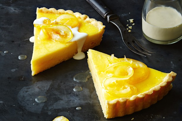 Lemon tart with candied lemon