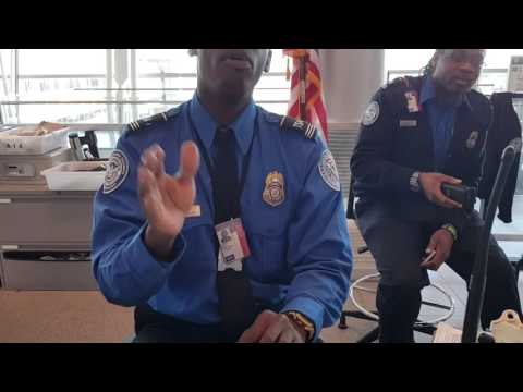 TSA agent caught stealing cell phone