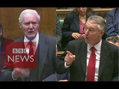 Tony Benn v Hilary Benn on war votes - BBC News