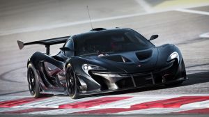 McLaren makes high-end sports and F1 race cars. A deal would let Apple tap into its technology. 