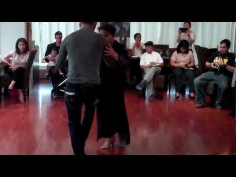 Filipiniana-inspired Milonga by Vangie Labalan & partner.MP4