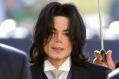 Singer Michael Jackson arrives at the Santa Barbara County Courthouse for his child molestation trial May 23, 2005 in ...