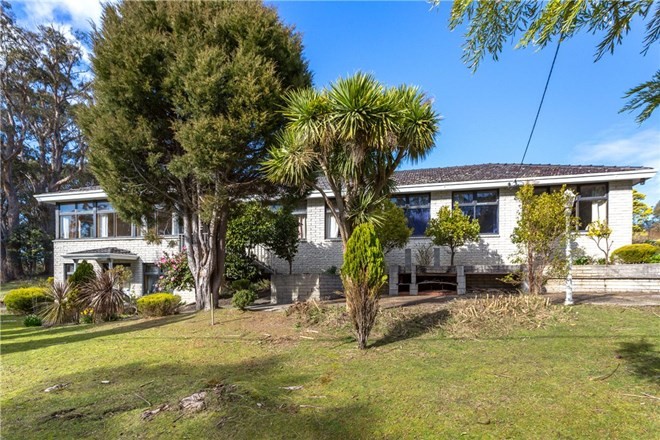 Picture of 520 Huon Road, South Hobart