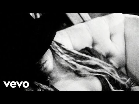 Shakira - Underneath Your Clothes