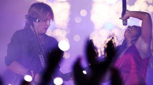 SYDNEY, AUSTRALIA - OCTOBER 02: Keith Urban and Jessica Mauboy perform during the 2016 NRL Grand Final match between the ...