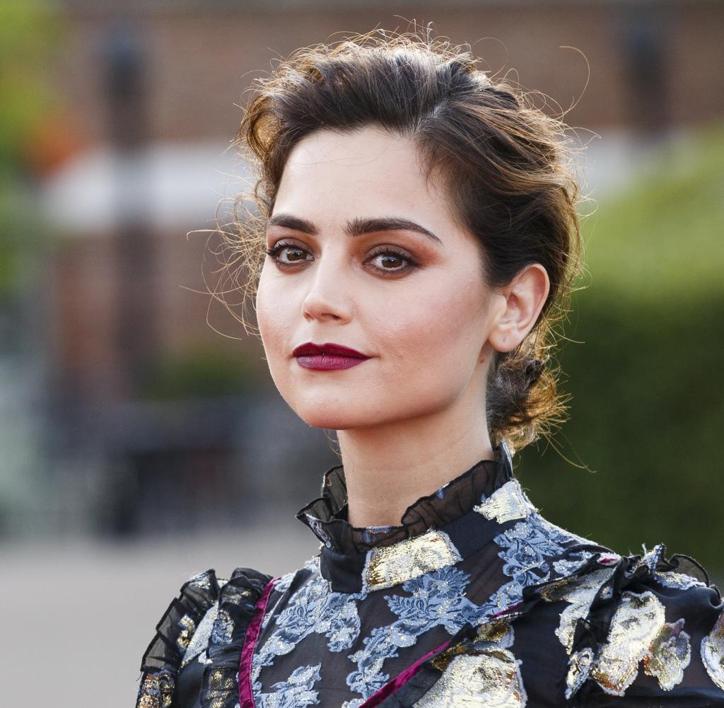 Jenna Coleman sieht vielleicht nicht aus wie Queen Victoria. Überzeugen kann sie in der Rolle trotzdem