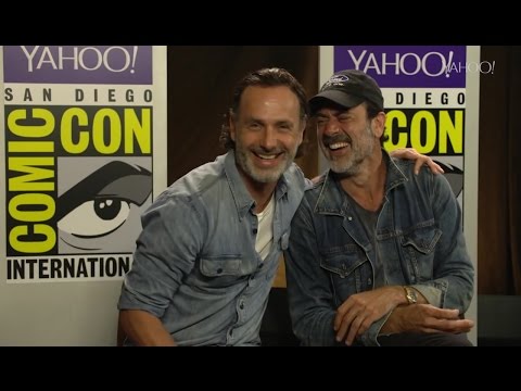 The Walking Dead Season 7 - Andrew Lincoln & Jeffrey Dean Morgan - Yahoo! Interview (Comic-Con 2016)