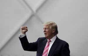 Republican presidential candidate Donald Trump speaks at a rally, Saturday, Oct. 1, 2016, in Manheim, Pa.