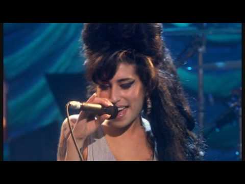 Amy Winehouse - Valerie - Live HD