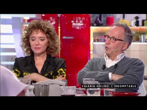 Valeria Golino, par amour... - C à vous - 04/04/2016