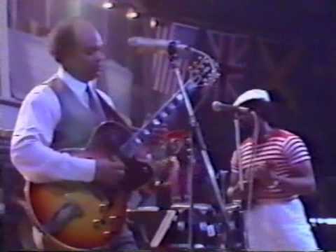 Eric Gale - Multiplication Live 1982 at Montreux Jazz Festival