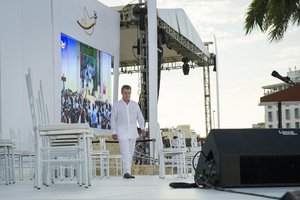 Juan Manuel Santos Calderón, President of Colombia, arrives on stage during the ceremony of the Colombian Peace Agreement in Cartagena, 26 September 2016.